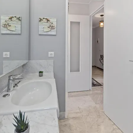 Apartament La - Spacious - Sea View - Parking - Ac - Pool