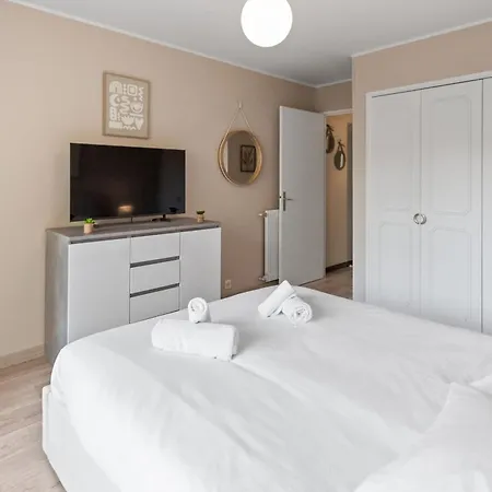 Apartament La - Spacious - Sea View - Parking - Ac - Pool Antibes