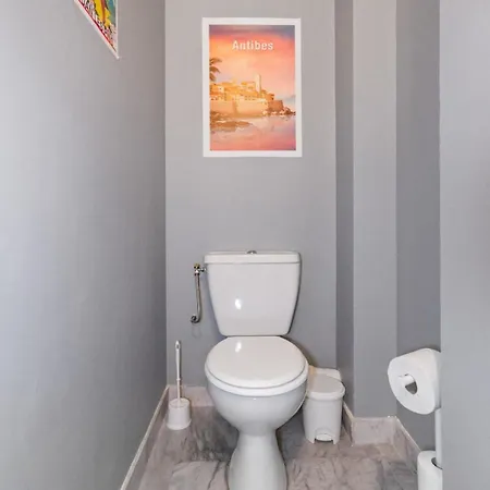 Apartament La - Spacious - Sea View - Parking - Ac - Pool *