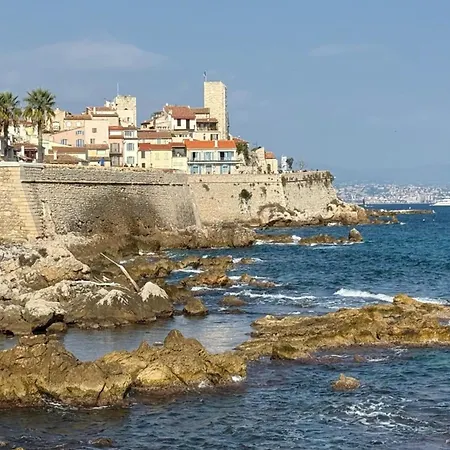 Apartament La - Spacious - Sea View - Parking - Ac - Pool