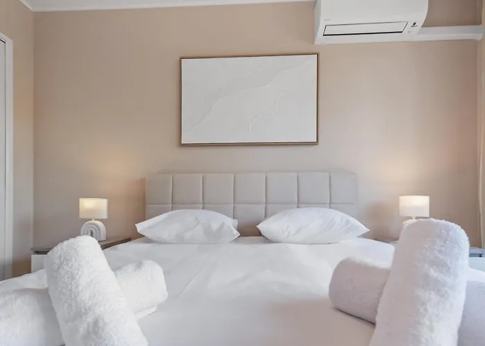 La - Spacious - Sea View - Parking - Ac - Pool Lejlighed Antibes