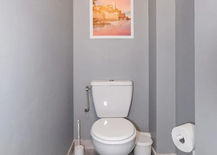 Lejlighed La - Spacious - Sea View - Parking - Ac - Pool *