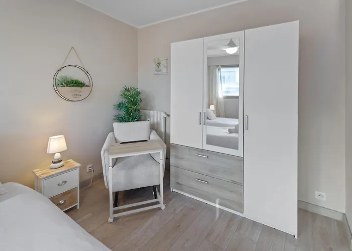 La - Spacious - Sea View - Parking - Ac - Pool Apartmán *